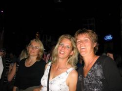 frauen-in-vegas-02