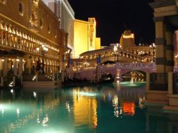 frauen-in-vegas-09
